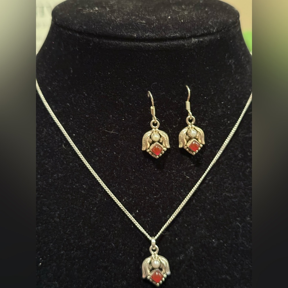 925 Sterling Silver Angel Necklace & Earring Set - Picture 5 of 11